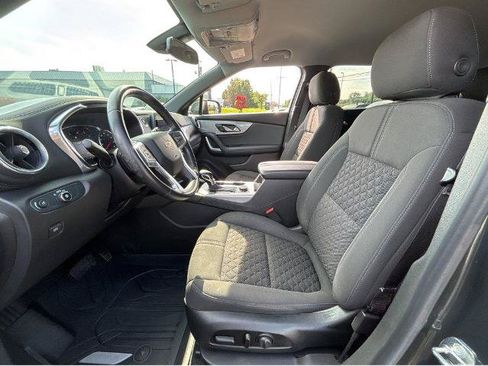 Used 2020 Chevrolet Blazer LT AWD/4WD image 17