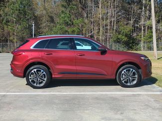 Used 2025 Audi Q5 Premium Plus w/ Premium Plus video 4