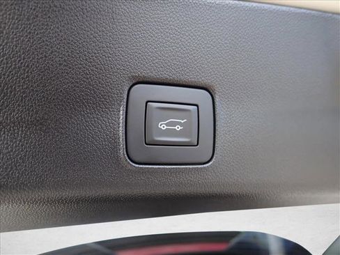 New 2026 Chevrolet TrailBlazer ACTIV w/ Convenience Package AWD/4WD image 9