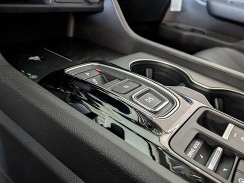 New 2025 Honda Pilot EX-L image 13