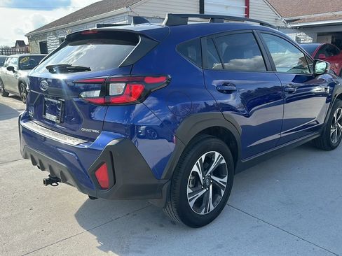 Used 2024 Subaru Crosstrek 2.0i Premium AWD/4WD image 5