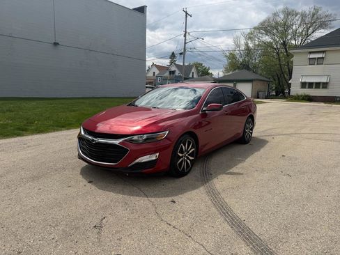 Used 2020 Chevrolet Malibu RS FWD image 3