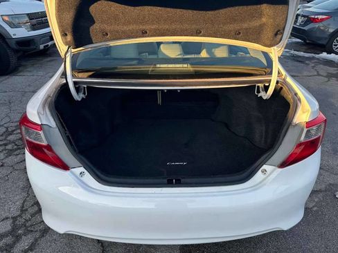 Used 2012 Toyota Camry XLE image 24