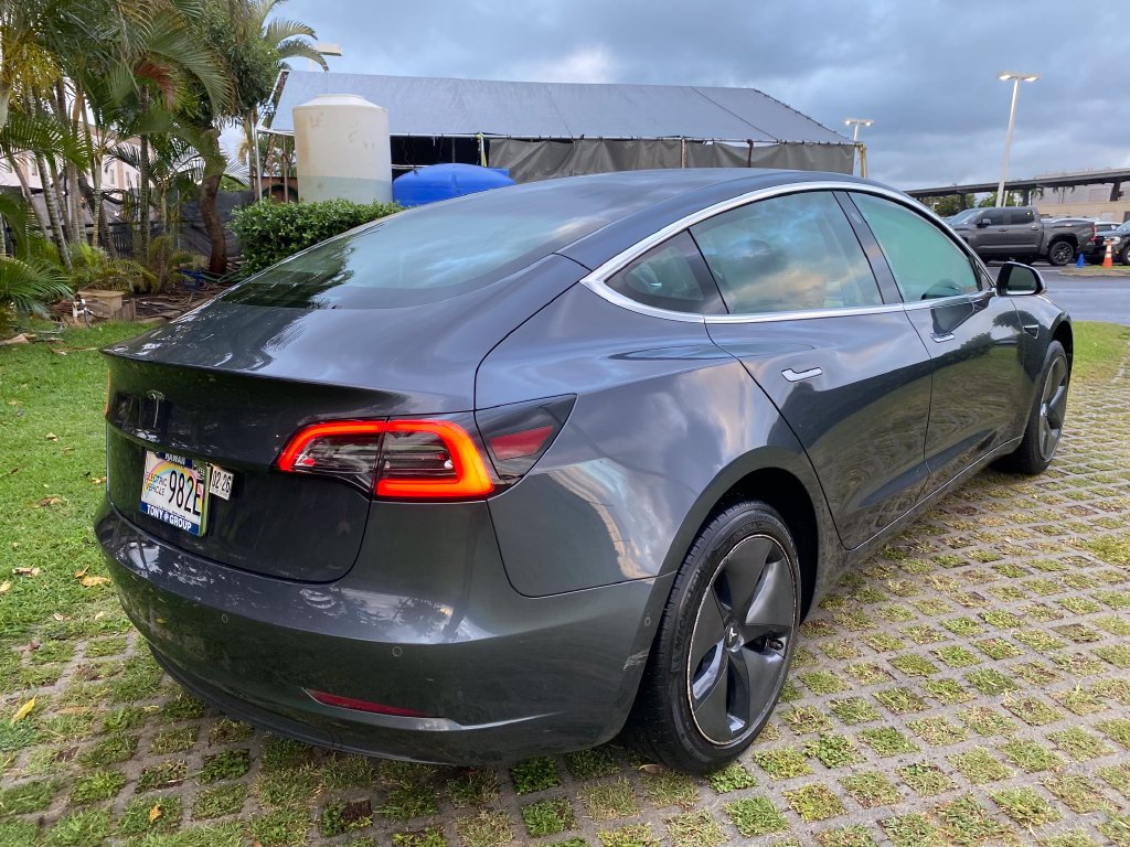 Used 2019 Tesla Model 3 Mid Range RWD image 25