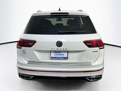 Used 2022 Volkswagen Tiguan SEL R-Line image 6