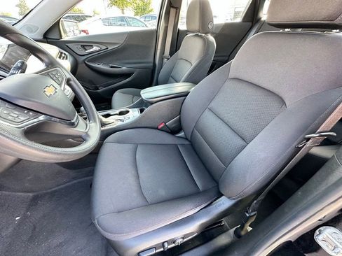 Used 2024 Chevrolet Malibu LT image 18
