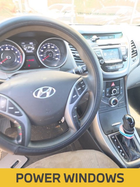 Used 2016 Hyundai Elantra SE w/ Option Group 02 FWD image 10