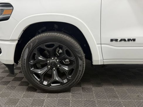 Used 2024 RAM 1500 Limited AWD/4WD image 10