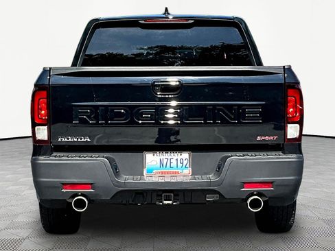 Used 2025 Honda Ridgeline Sport image 5