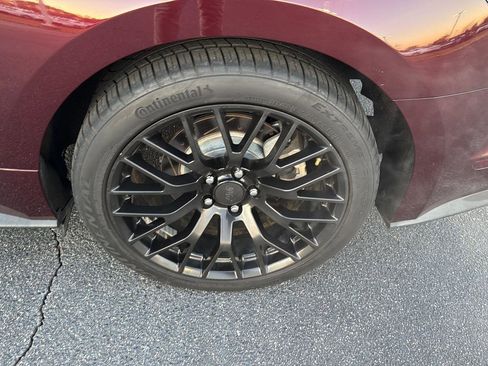 Used 2018 Ford Mustang Coupe w/ Equipment Group 101A image 26