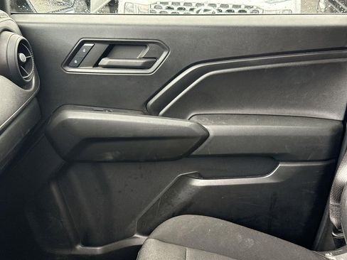 Used 2024 Chevrolet Colorado W/T image 19