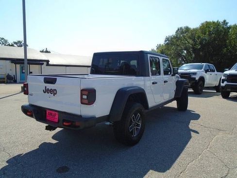 Used 2026 Jeep Gladiator Mojave AWD/4WD image 28