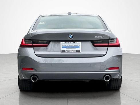 Used 2023 BMW 330i Sedan w/ Driving Assistance Package RWD image 4