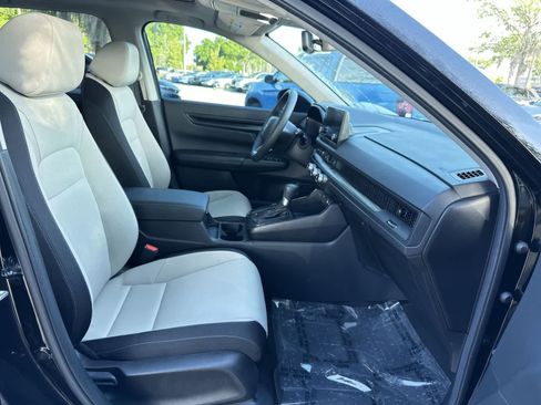 Used 2025 Honda CR-V EX image 17
