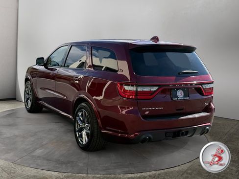 Used 2022 Dodge Durango R/T w/ Tow 'N Go Group AWD/4WD image 5
