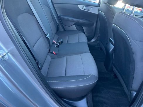 Used 2024 Kia Forte LXS w/ LXS Technology Package image 18