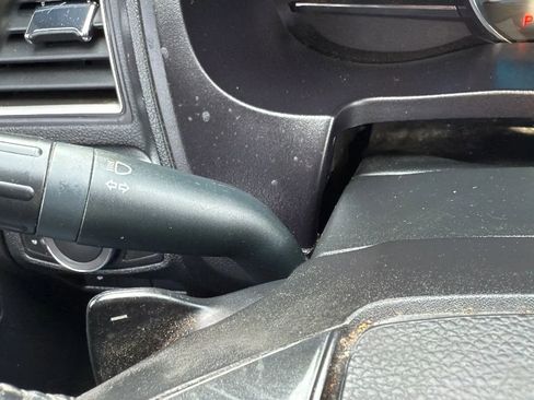 Used 2017 Ford Explorer XLT w/ Equipment Group 202A image 14