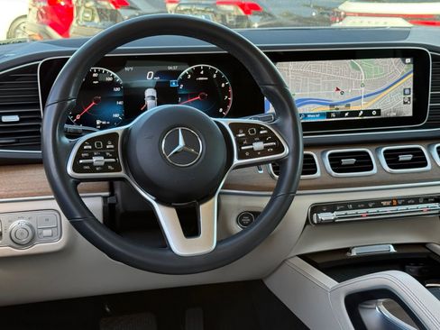 Used 2021 Mercedes-Benz GLE 350 w/ 3rd Row Seat Package image 40