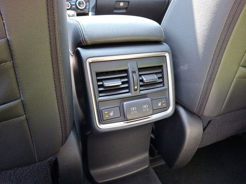 Used 2019 Subaru Forester Touring AWD/4WD image 12