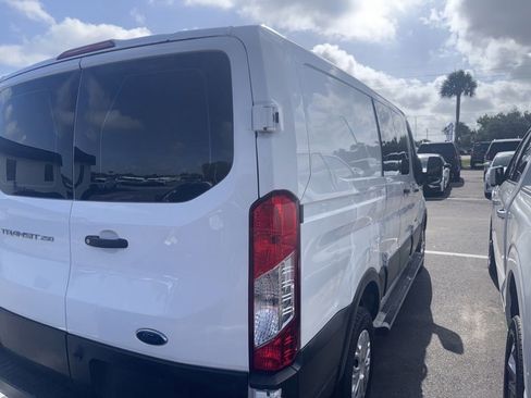 Used 2021 Ford Transit 250 Low Roof w/ Exterior Upgrade Package RWD image 4