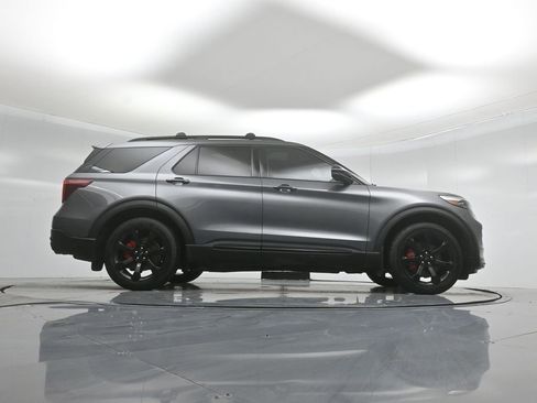 Certified 2021 Ford Explorer ST w/ Equipment Group 401A AWD/4WD image 47