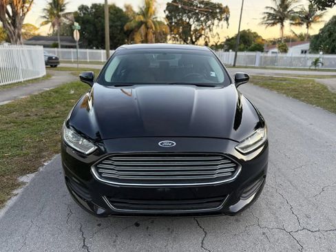 Used 2015 Ford Fusion S image 5