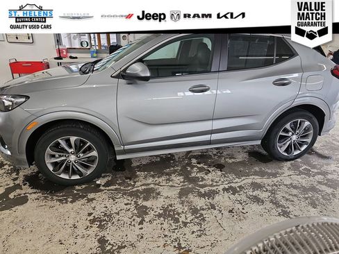Used 2023 Buick Encore GX Select w/ Sport Touring Package AWD/4WD image 4