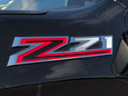 Used 2023 Chevrolet Silverado 1500 RST image 10