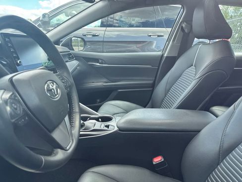 Used 2024 Toyota Camry SE AWD/4WD image 33