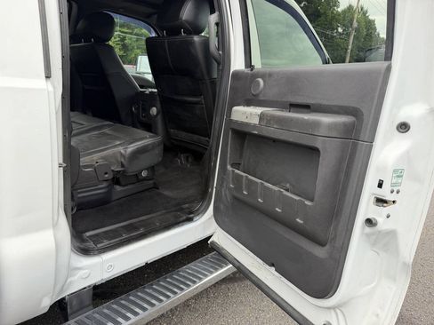Used 2014 Ford F350 Lariat w/ Lariat Ultimate Package AWD/4WD image 8