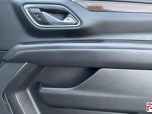 Certified 2023 GMC Yukon XL SLE w/ Gmc Pro Safety Plus Package image 21