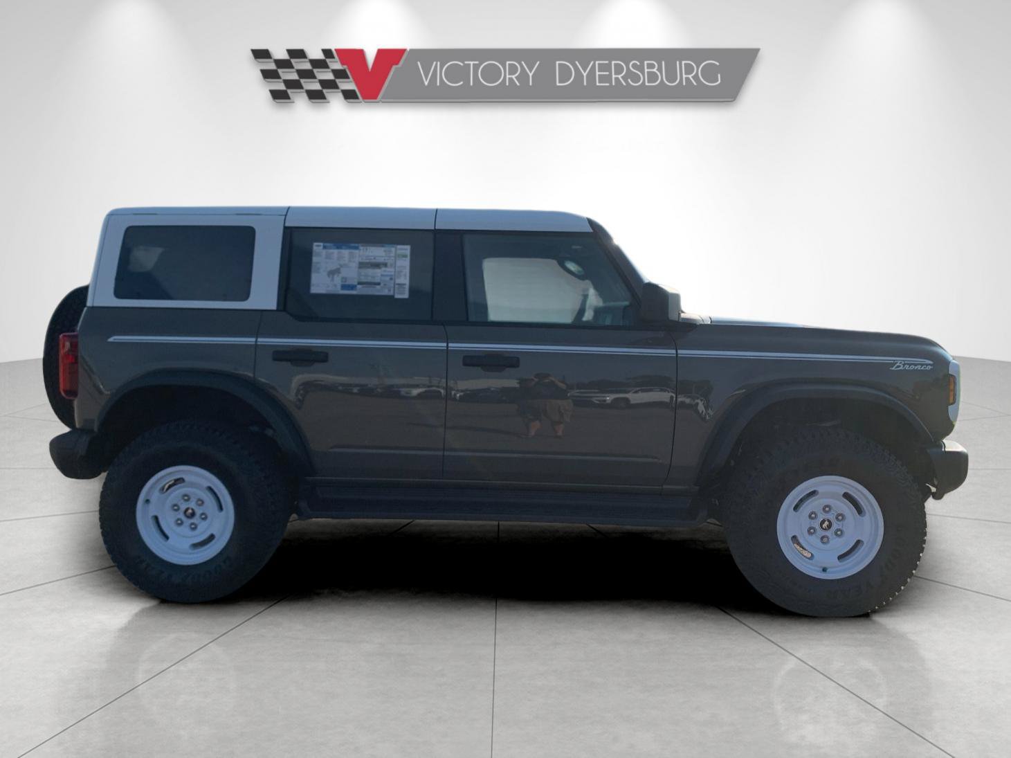 New 2026 Ford Bronco Heritage Edition AWD/4WD image 3