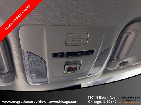 Used 2022 Toyota Corolla LE image 30