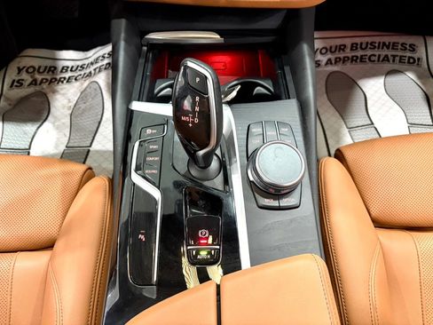 Used 2023 BMW 530i xDrive w/ Convenience Package image 22