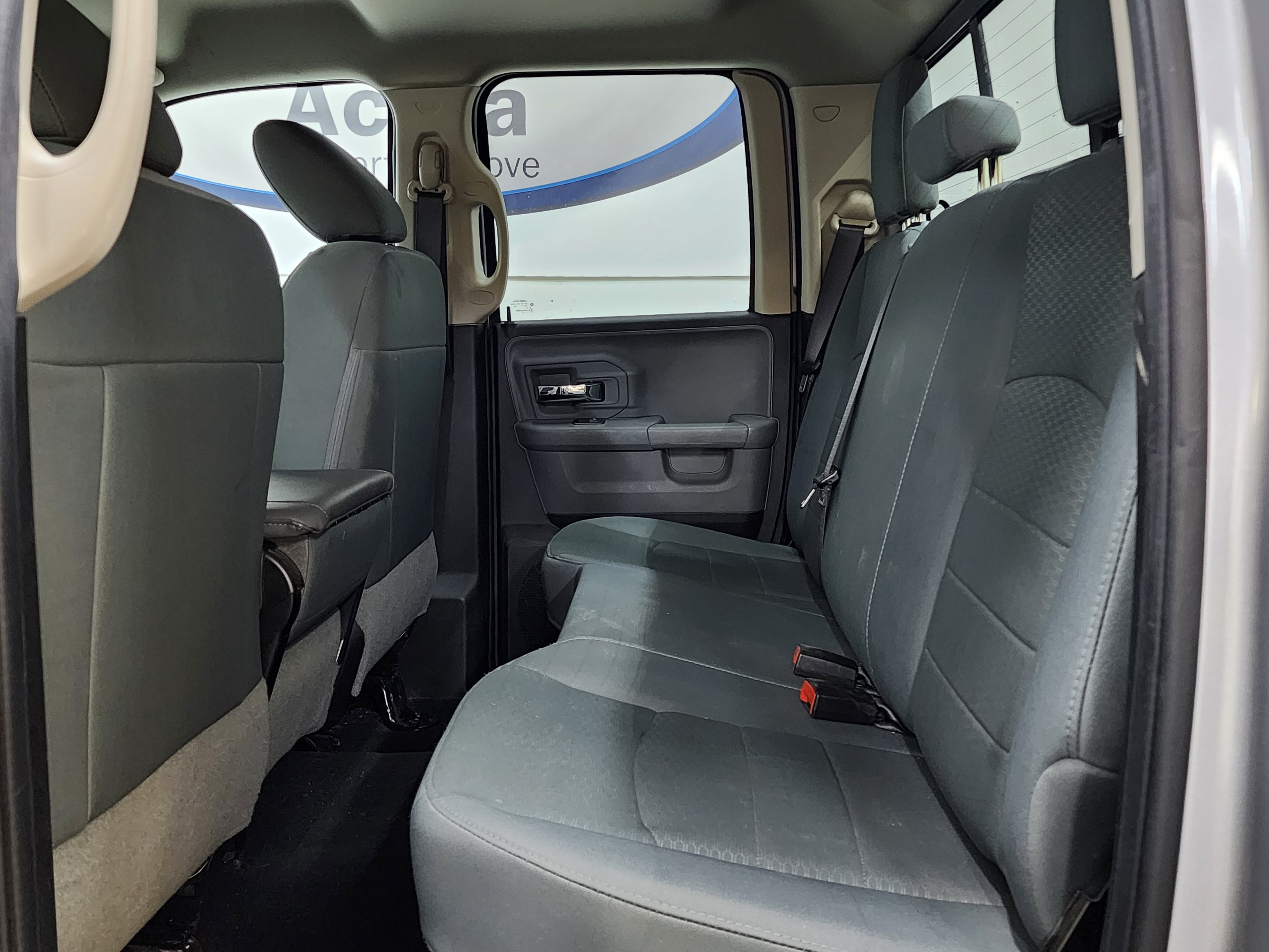 Used 2019 RAM 1500 Classic SLT AWD/4WD image 17