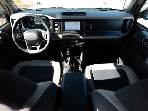 Used 2022 Ford Bronco Big Bend image 26