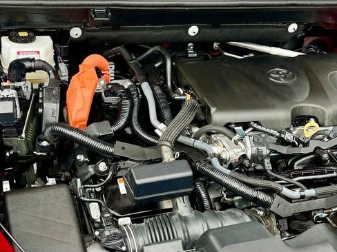 Certified 2025 Toyota RAV4 XLE w/ Convenience Package AWD/4WD image 26