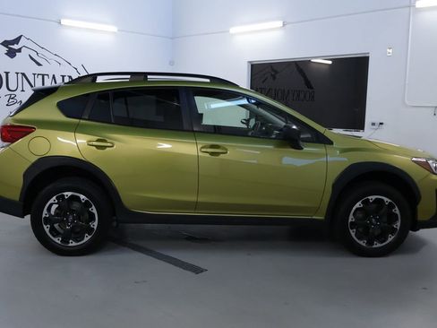 Used 2023 Subaru Crosstrek 2.0i image 8
