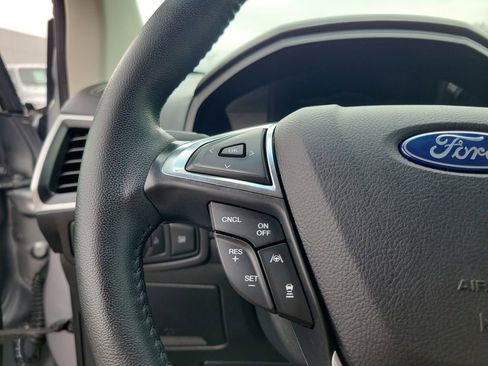 Certified 2024 Ford Edge SEL image 24