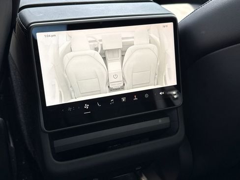 Used 2025 Tesla Model 3 Long Range RWD image 17