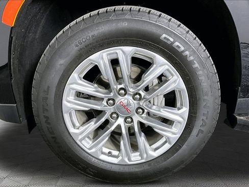 Certified 2024 GMC Yukon SLT w/ SLT Luxury Package RWD image 32