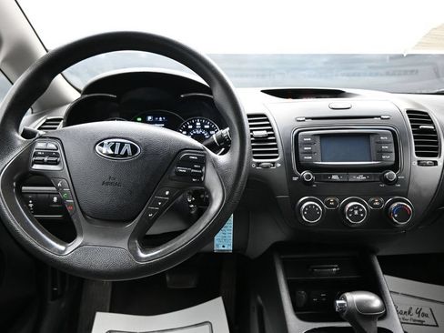 Used 2017 Kia Forte LX w/ LX Popular Package FWD image 14