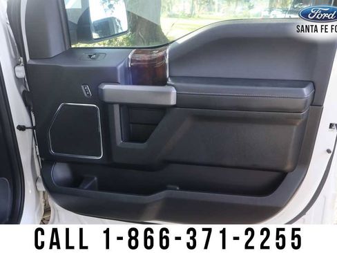 Used 2017 Ford F150 Platinum w/ Technology Package AWD/4WD image 30