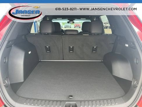 Used 2026 GMC Terrain AT4 w/ Convenience Package III AWD/4WD image 9