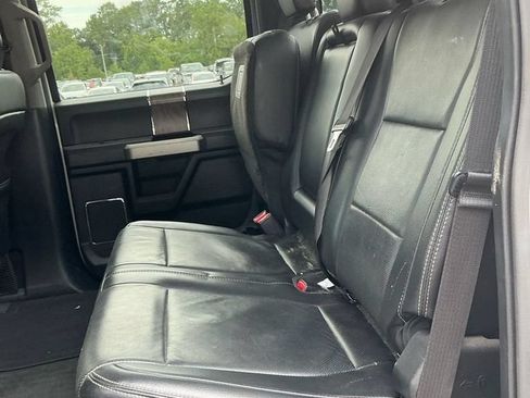 Used 2017 Ford F250 Lariat w/ Lariat Ultimate Package AWD/4WD image 7