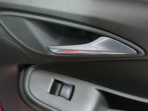 Used 2020 Buick Encore GX Select FWD image 51