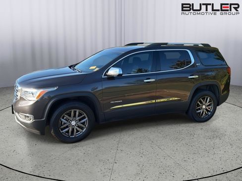 Used 2017 GMC Acadia SLT FWD image 10