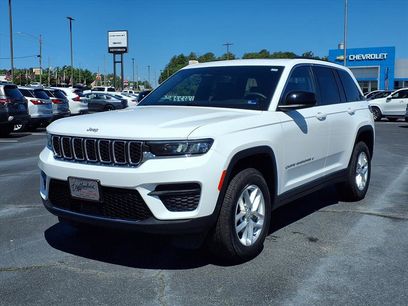 Used 2024 Jeep Grand Cherokee Laredo X w/ Luxury Tech Group I