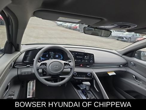 New 2026 Hyundai Elantra Sport image 6