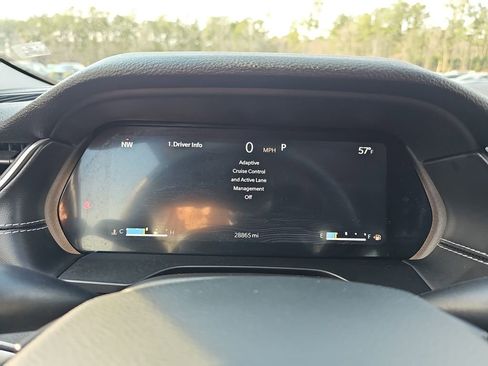 Used 2023 Jeep Grand Cherokee L Laredo image 24